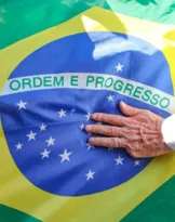 Imagem ilustrativa da imagem Post de comemoração do Lula vira o mais curtido do Brasil