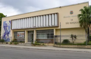 Imagem ilustrativa da imagem Câmara de São Gonçalo aprova projeto com lema de Bolsonaro