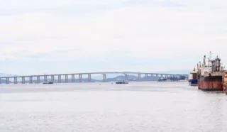 Imagem ilustrativa da imagem Ponte Rio-Niterói é totalmente liberada após colisão de navio