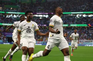 Imagem ilustrativa da imagem Kudus comanda vitória de Gana sobre a Coreia em jogo de cinco gols