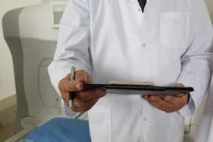 Imagem ilustrativa da imagem Niterói abre processo seletivo para médicos; veja como se inscrever