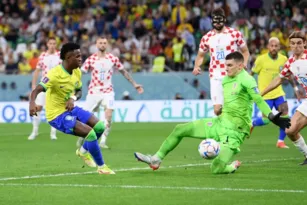 Imagem ilustrativa da imagem Brasil perde para a Croácia nos pênaltis e está fora da Copa