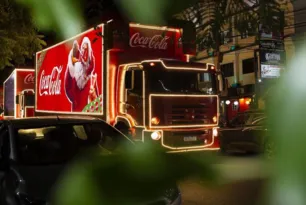 Imagem ilustrativa da imagem É hoje! Caravana de Natal da Coca-Cola passará por Niterói