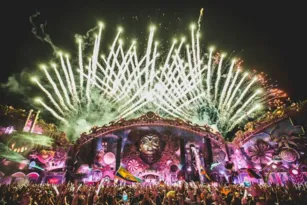 Imagem ilustrativa da imagem Tomorrowland: festival volta ao Brasil em outubro de 2023