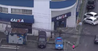 Imagem ilustrativa da imagem Tentativa de assalto a banco deixa PM ferido em São João de Meriti