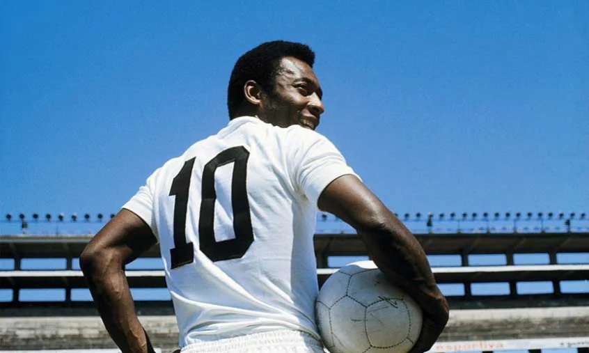 Pelé: veja quantos países já batizaram estádios com o nome do Rei