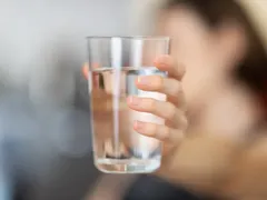 Como calcular a quantidade ideal de água para a sua saúde?
