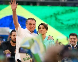 Imagem ilustrativa da imagem STF autoriza quebra de sigilo bancário de Bolsonaro e Michelle