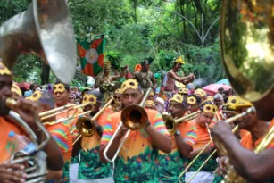 Imagem ilustrativa da imagem Carnaval 2024: começa cadastro para os desfiles de blocos de rua