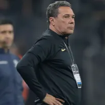 Imagem ilustrativa da imagem Com Luxemburgo, jovens ganham mais espaço no Corinthians