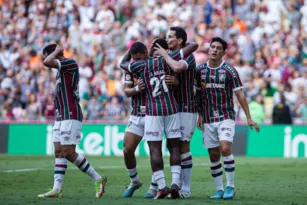 Imagem ilustrativa da imagem Fluminense enfrenta Sporting Cristal mirando na classificação