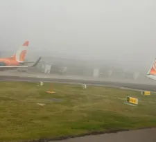 Imagem ilustrativa da imagem Intenso nevoeiro provoca atrasos em voos nos aeroportos do Rio