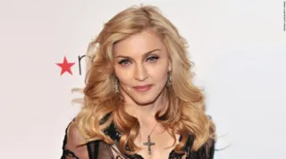 Imagem ilustrativa da imagem Madonna toma injeção usada em casos de overdose para ser reanimada