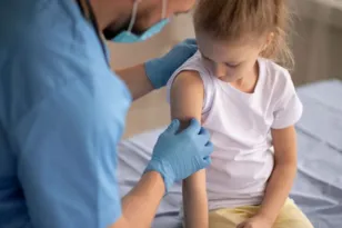 Imagem ilustrativa da imagem Niterói faz Dia D de vacinação neste sábado; confira os locais