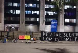 Imagem ilustrativa da imagem Protesto pede fim da violência contra camelôs no Rio