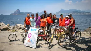 Imagem ilustrativa da imagem 'Bike Anjo': projeto ensina pessoas a andar de bicicleta em Niterói