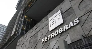 Imagem ilustrativa da imagem Petrobras abre concurso com salário de até R$ 5,5 mil