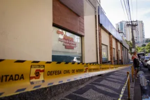 Imagem ilustrativa da imagem Após incêndio, restaurante em Niterói não tem previsão para reabrir