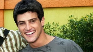 Imagem ilustrativa da imagem Ex-ator da Globo é preso após denúncia de garota de programa