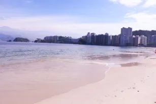 Imagem ilustrativa da imagem Rio tem 15 praias liberadas para banho neste fim de semana