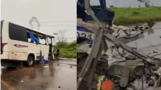 Imagem ilustrativa da imagem Acidente entre caminhão e micro-ônibus deixa 12 mortos no Pará