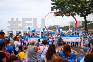 Imagem ilustrativa da imagem Caminhada em prol do autismo reúne centenas de pessoas em Niterói