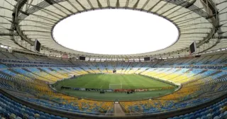 Imagem ilustrativa da imagem Venda de ingressos para Vasco x Palmeiras no Maracanã é suspensa