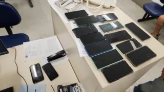 Imagem ilustrativa da imagem Presa com 17 celulares furtados após jogo do Flu no Maracanã