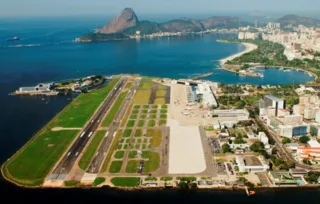 Imagem ilustrativa da imagem Capivara força piloto a suspender pouso de aeronave no Rio