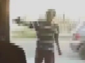 Imagem ilustrativa da imagem Vídeo mostra grupo armado atacando bar em Guarus