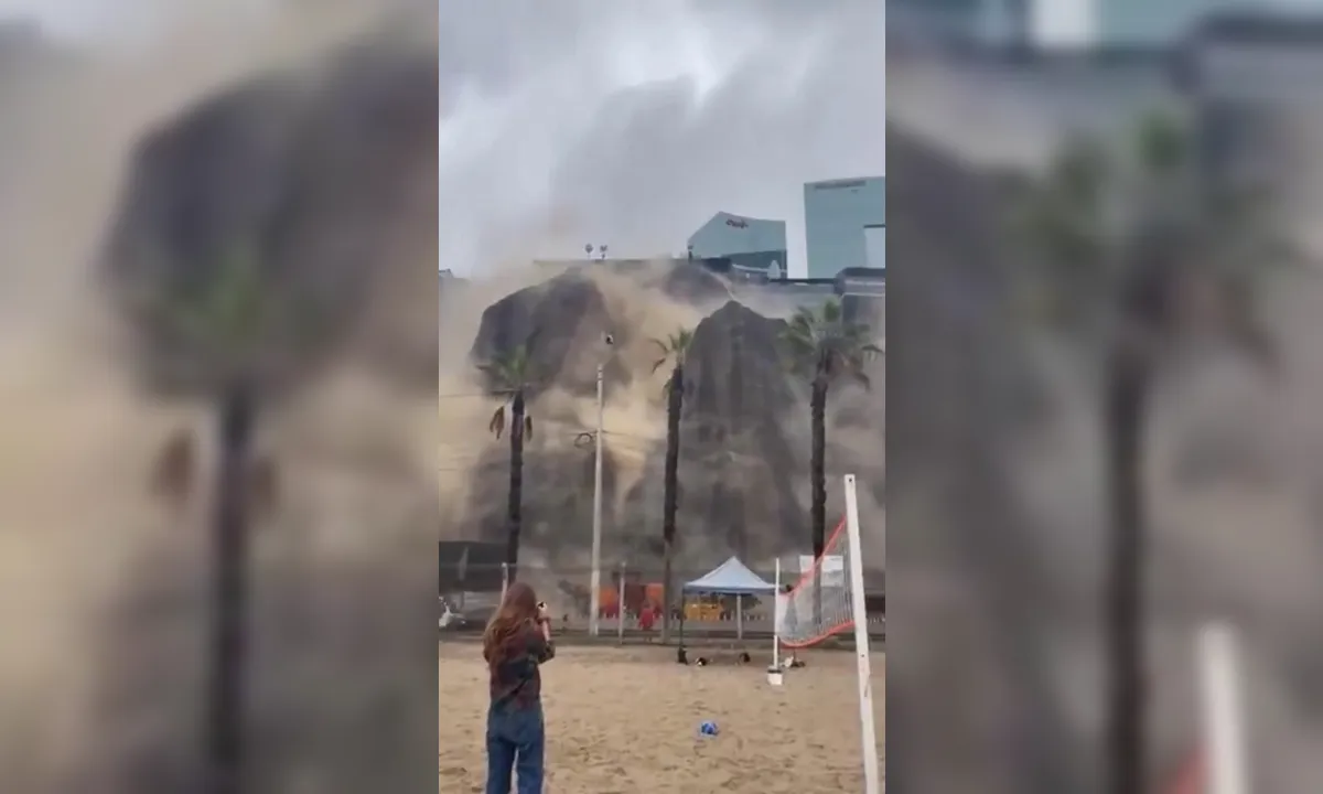 Veja quando partida de futebol é interrompida durante terremoto