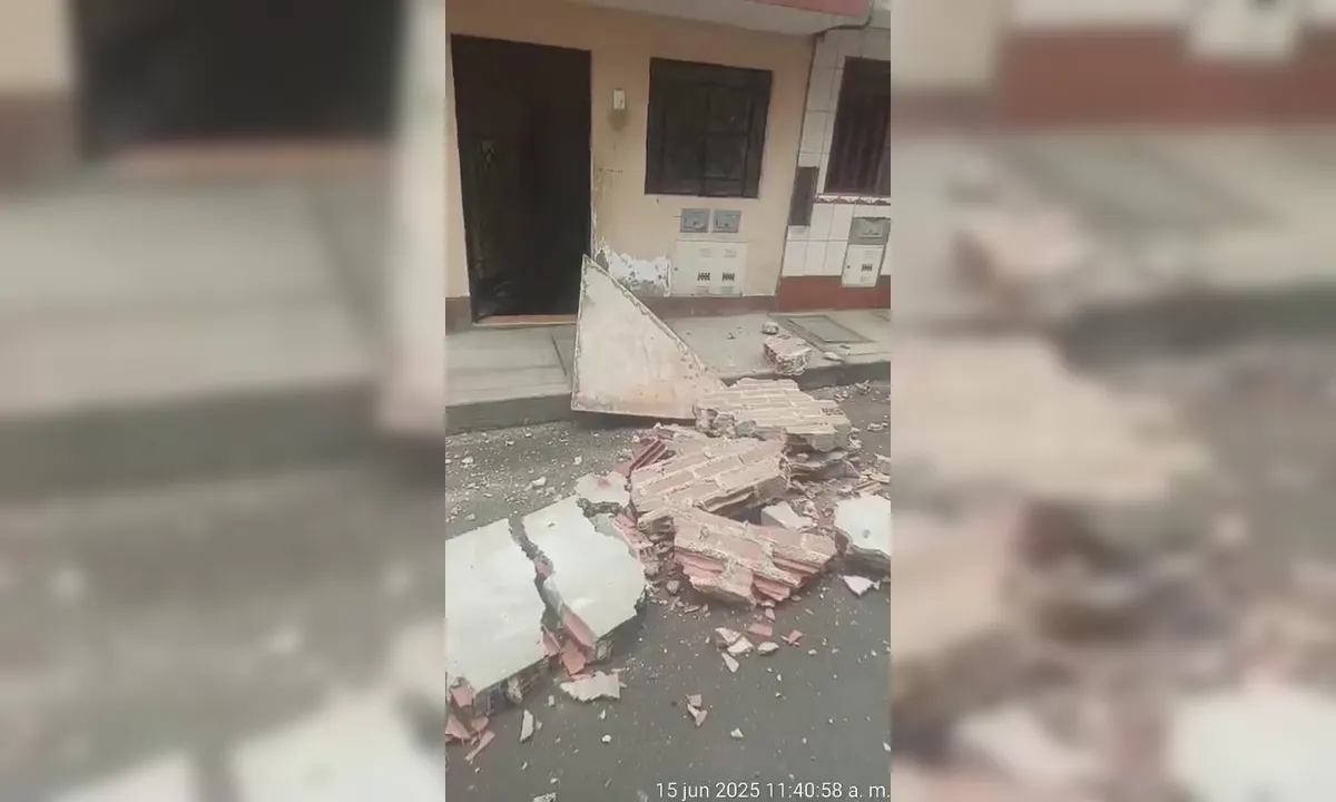 Veja quando partida de futebol é interrompida durante terremoto
