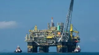 Imagem ilustrativa da imagem Covid-19: produção de petróleo cai 6,5% em maio