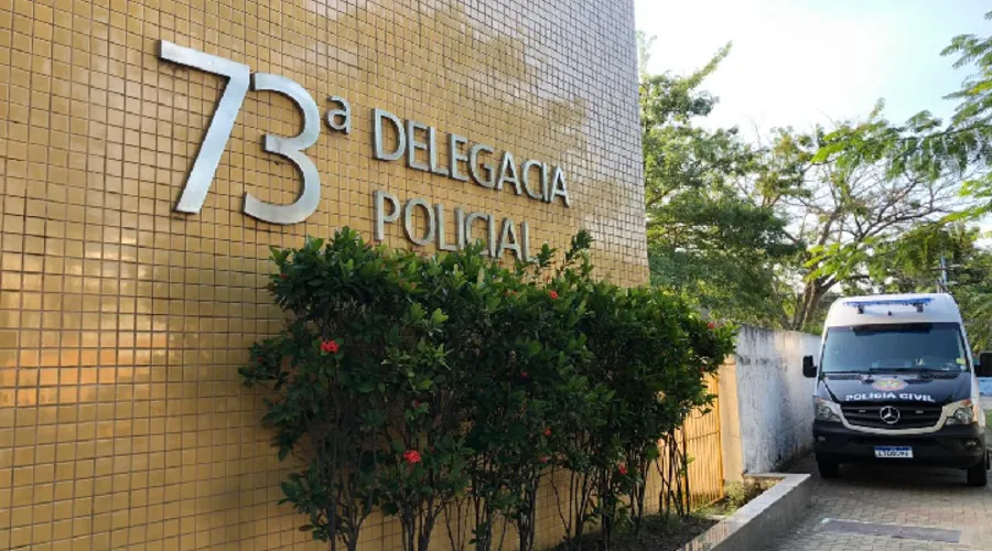 Imagem ilustrativa da imagem PM tem arma roubada durante assalto em São Gonçalo