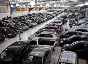 Imagem ilustrativa da imagem Produção de veículos cresce 2%, mas vendas caem no Brasil