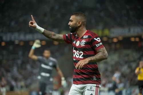 Imagem ilustrativa da imagem Após dizer que "só joga videogame", Gabigol faz acordo por ida a cassino