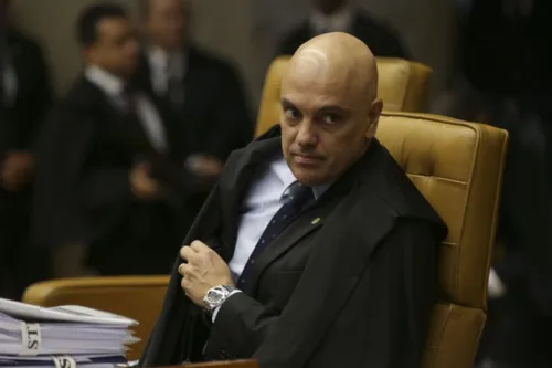 O ministro Alexandre de Moraes durante o julgamento em que decidem pela legalidade ou não da prática de sacrifícios animais em cultos religiosos.