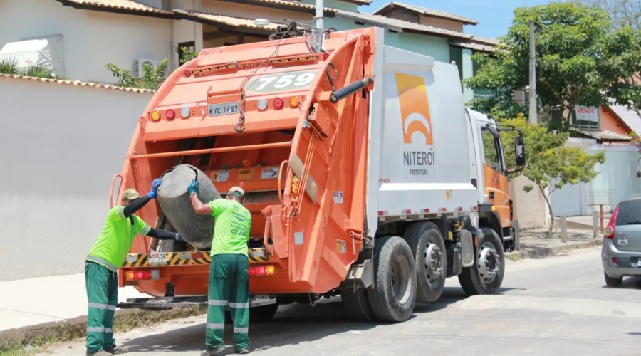 Imagem ilustrativa da imagem Niterói antecipa coleta de lixo nos dias 24 e 31 deste mês