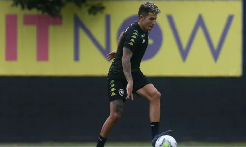 Nazario.Treino do Botafogo no Estadio Nilton Santos. 14 de Fevereiro de 2020, Rio de Janeiro, RJ, Brasil. Foto: Vitor Silva/Botafogo. 
Imagem protegida pela Lei do Direito Autoral Nº 9.610, DE 19 DE FEVEREIRO DE 1998.