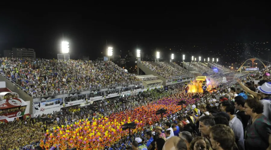 Imagem ilustrativa da imagem Carnaval confirmado no Rio em 2022