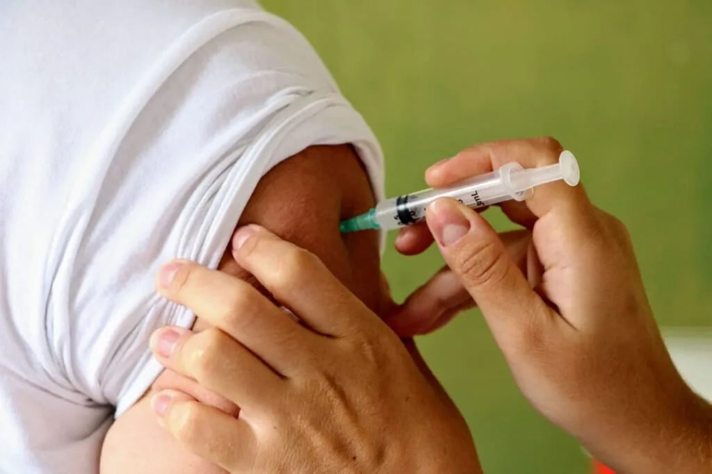 Imagem ilustrativa da imagem Segunda fase de vacinação contra gripe não atinge meta