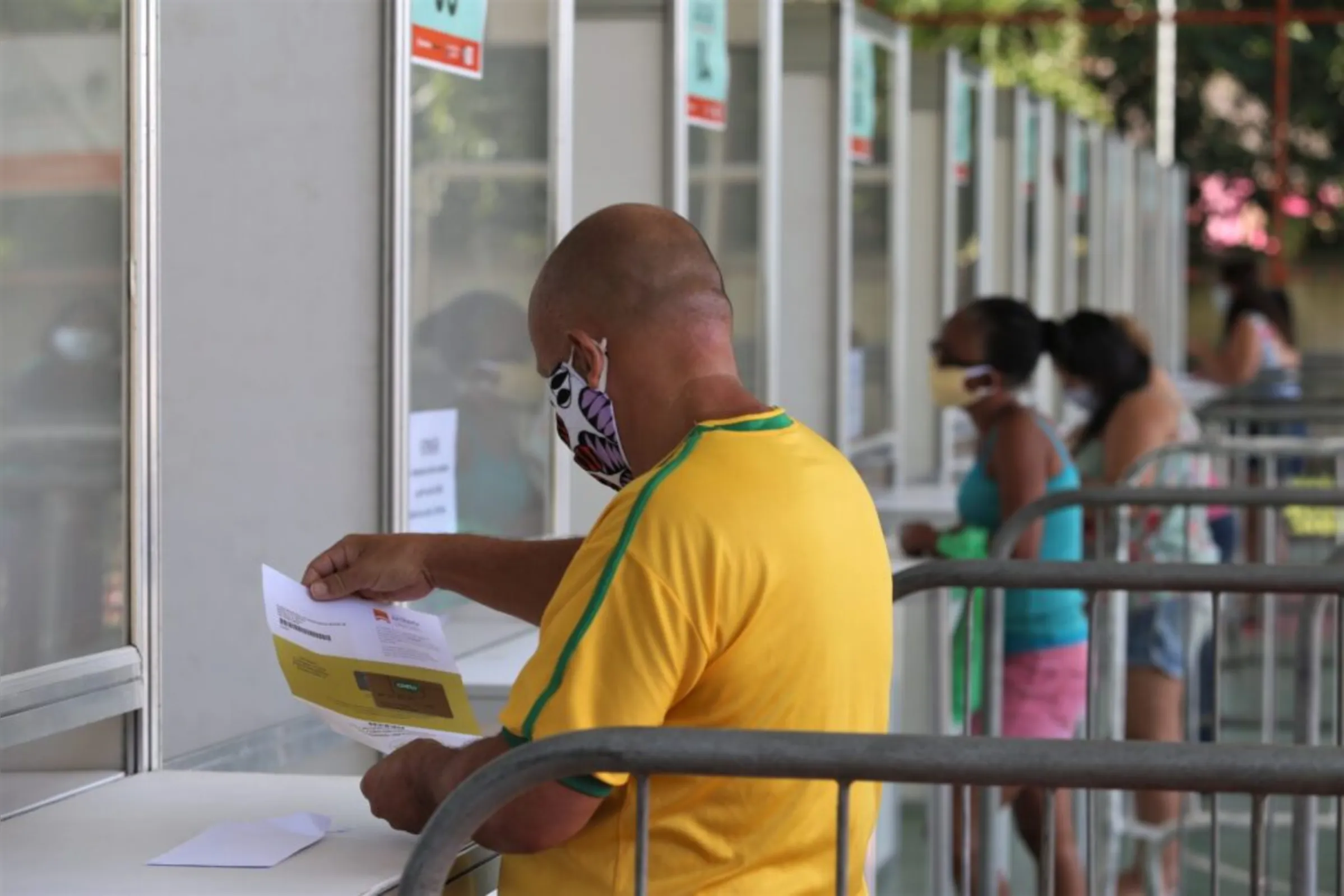 Imagem ilustrativa da imagem Renda Básica Niterói: Repescagem para entrega de cartões