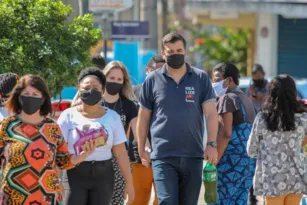 Imagem ilustrativa da imagem Niterói e São Gonçalo voltam a ter baixo risco para Covid-19