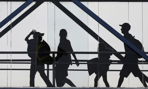 Imagem ilustrativa da imagem França anuncia que vai suspender voos com o Brasil