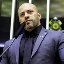 Imagem ilustrativa da imagem Relator pede suspensão do mandato de Daniel Silveira por seis meses