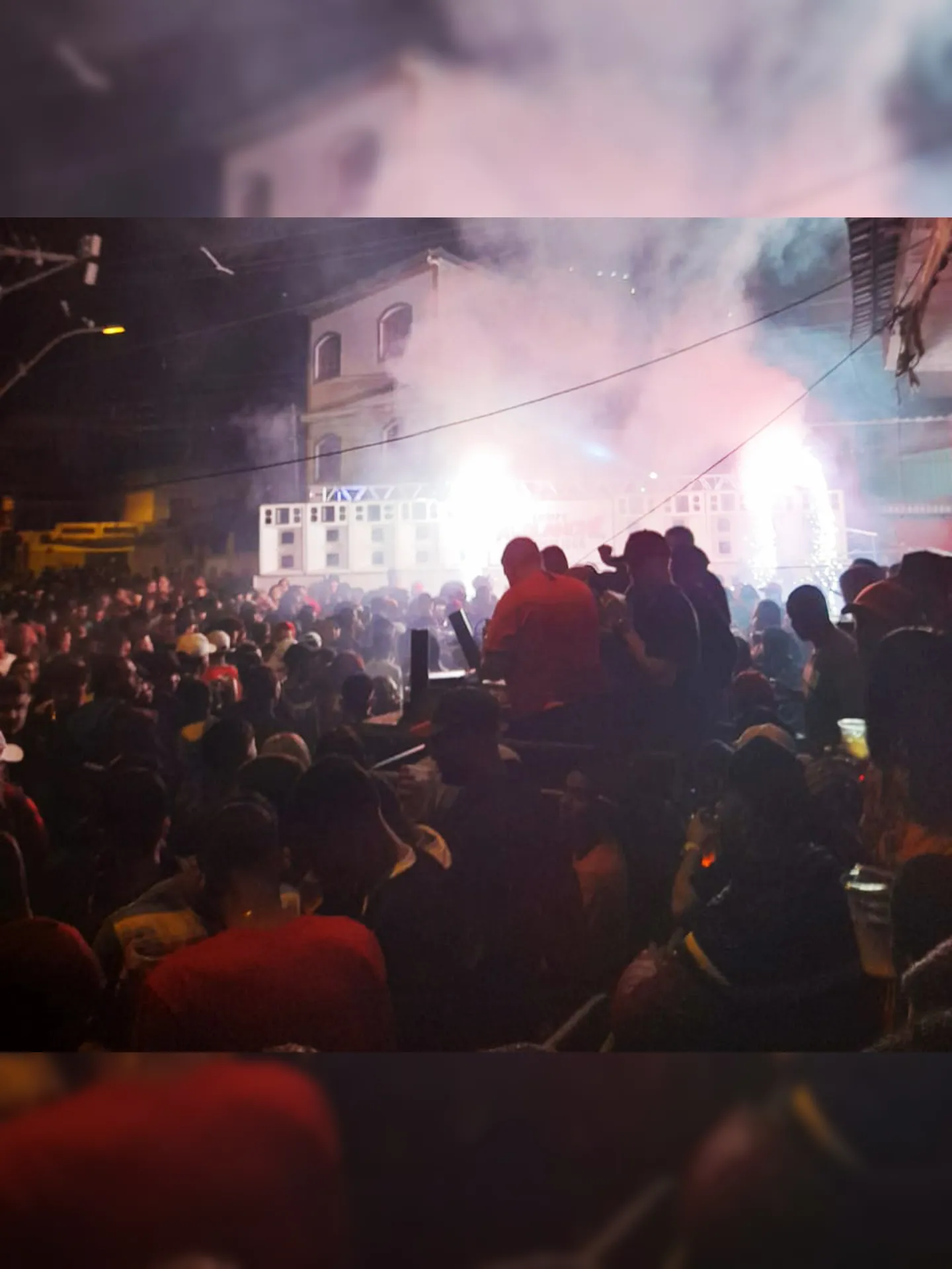 Imagem ilustrativa da imagem Véspera de Natal com bailes em São Gonçalo