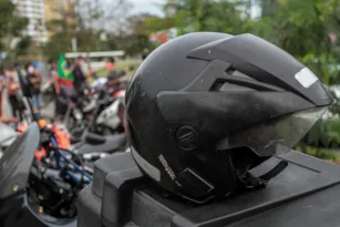Imagem ilustrativa da imagem Câmara derruba PL sobre fiscalização de motos em Niterói