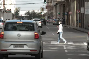 Imagem ilustrativa da imagem Natal com mais vagas de estacionamento na Avenida Amaral Peixoto