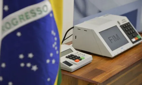 O Tribunal Superior Eleitoral (TSE) conclui a assinatura digital e lacração dos sistemas eleitorais que serão usados nas eleições de outubro (José Cruz/Agência Brasil)