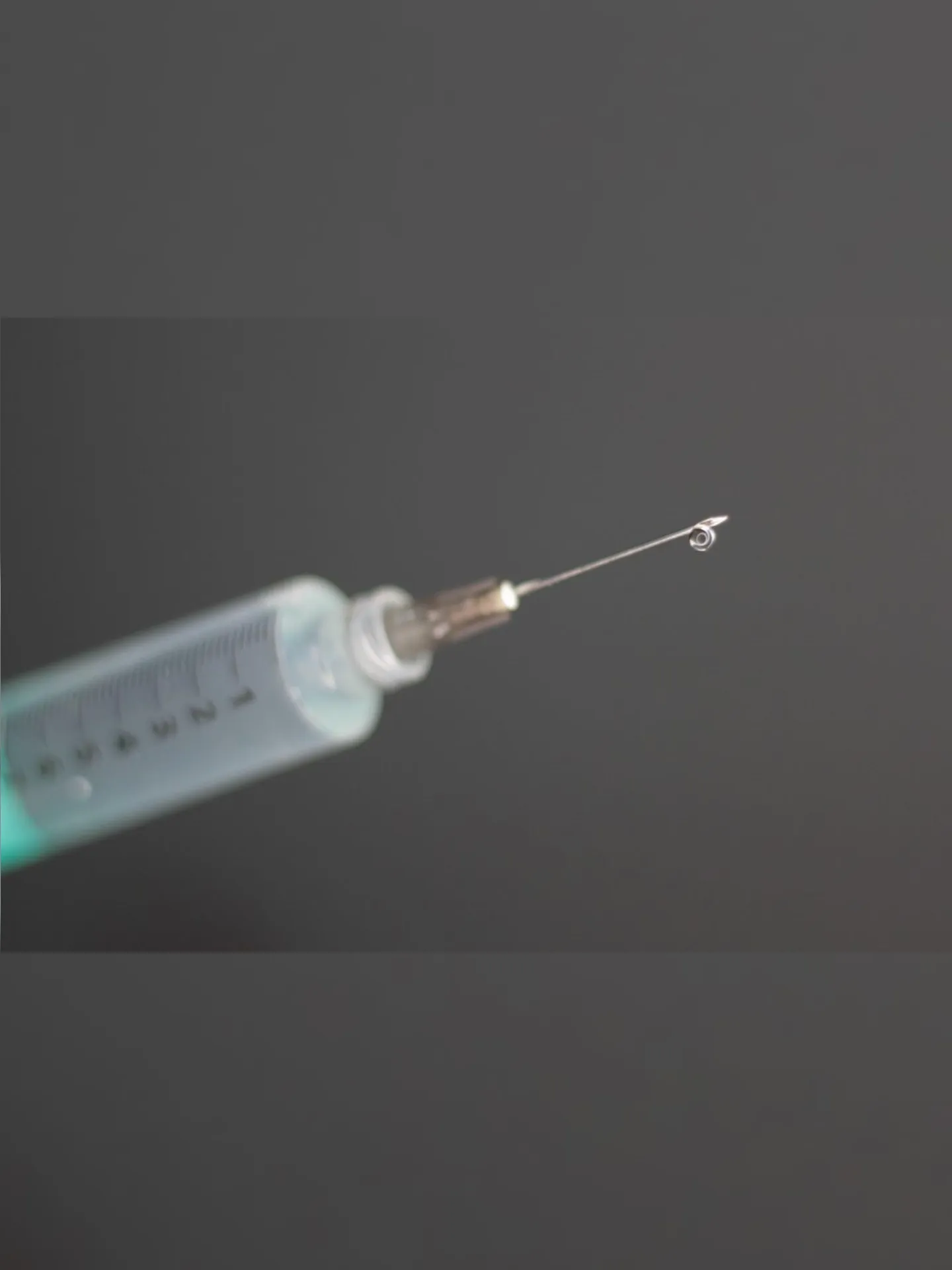 Imagem ilustrativa da imagem Covid-19: país negocia com nove laboratórios sobre possíveis vacinas
